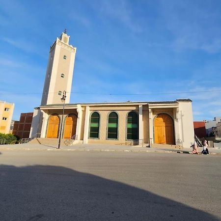 Appartement Spacieux & Lumineux Tangier Exterior photo